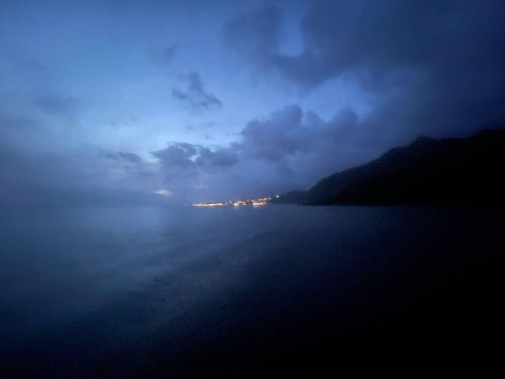 /images/2021-07-10-guadeloupe-at-night.jpg